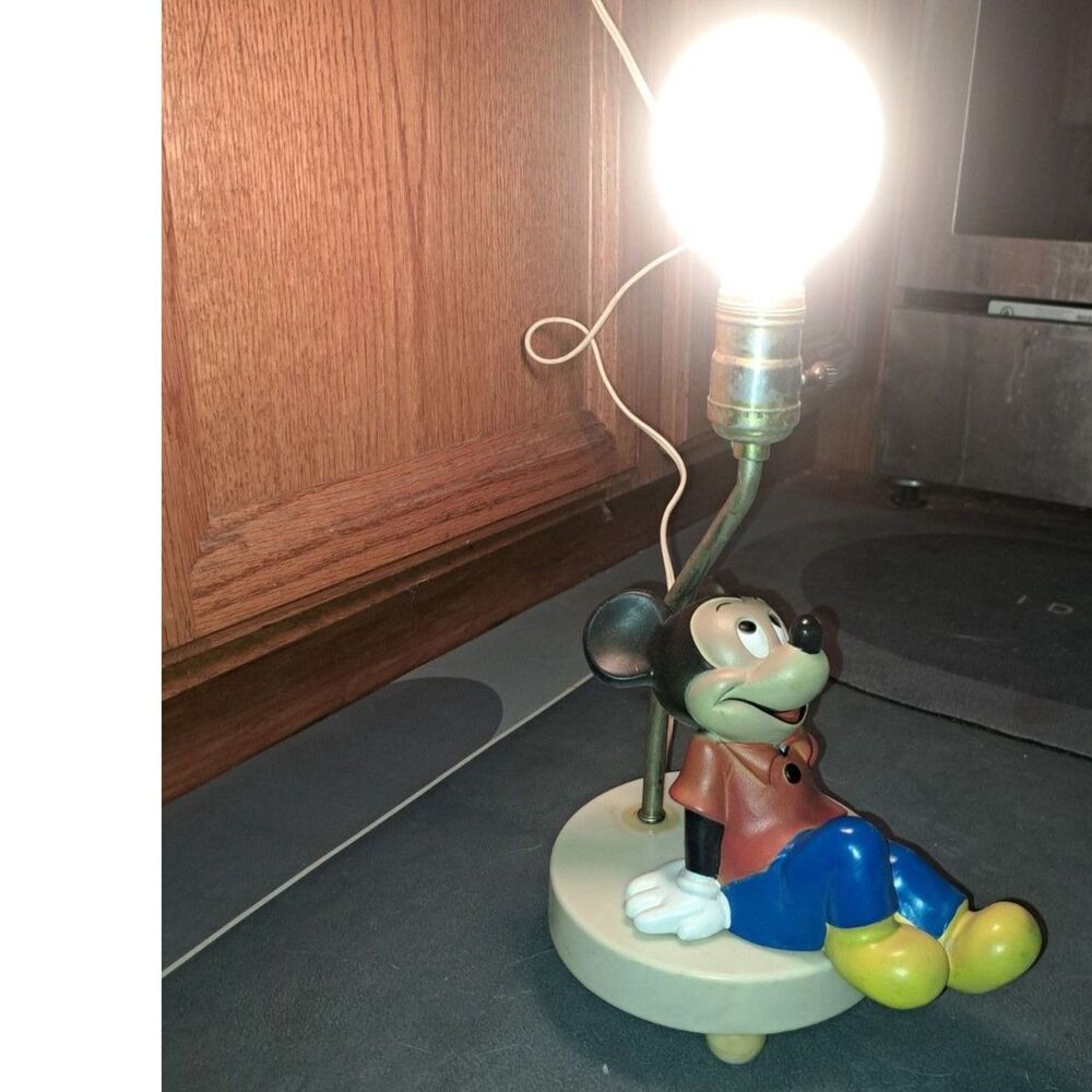 Very Vintage ADORABLE Working Disney Mickey Mouse Kids Collectible Lamp-No Shade